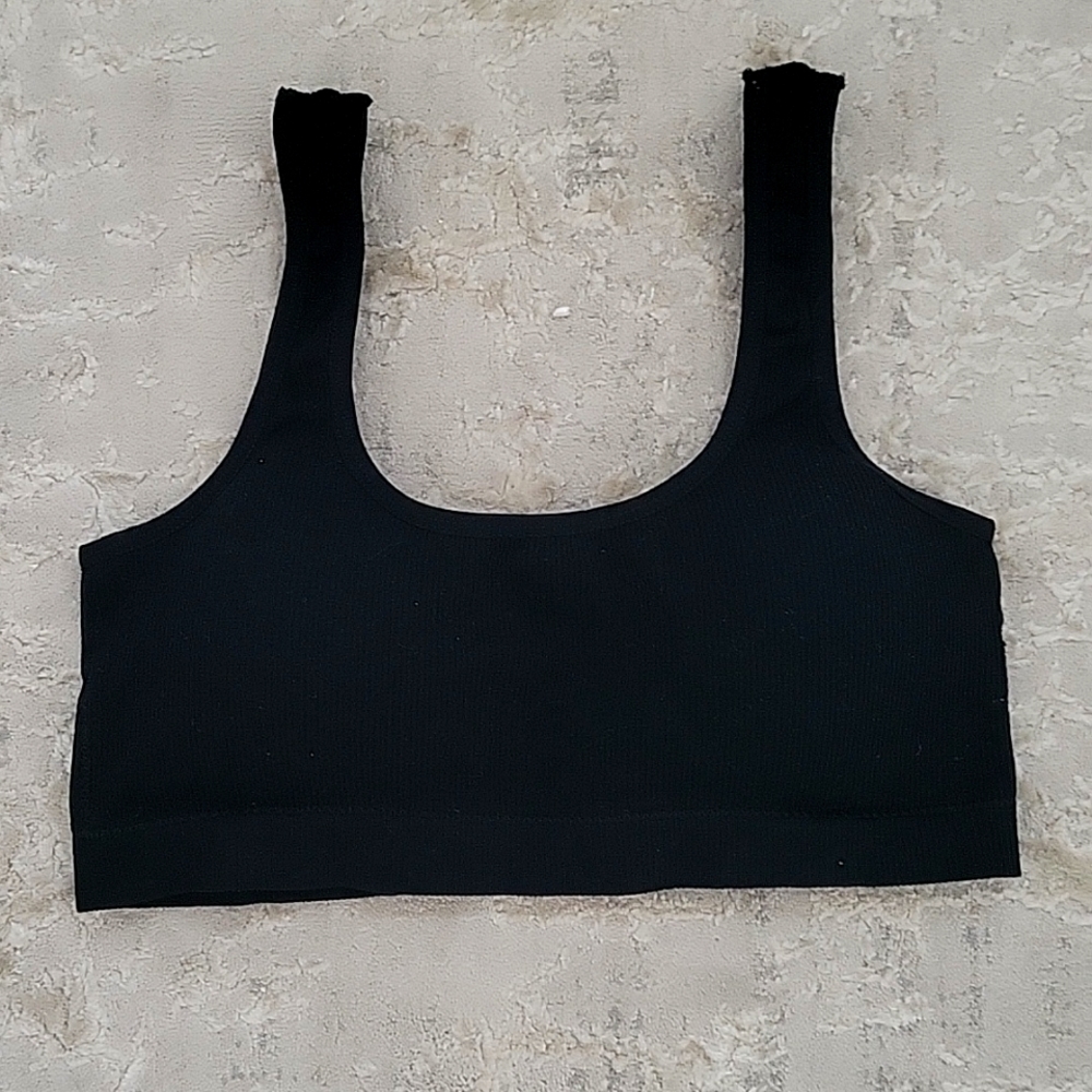 WOMEN'S BLACK ABOUND SPORTS BRA CROP TOP SZ LARGE $35